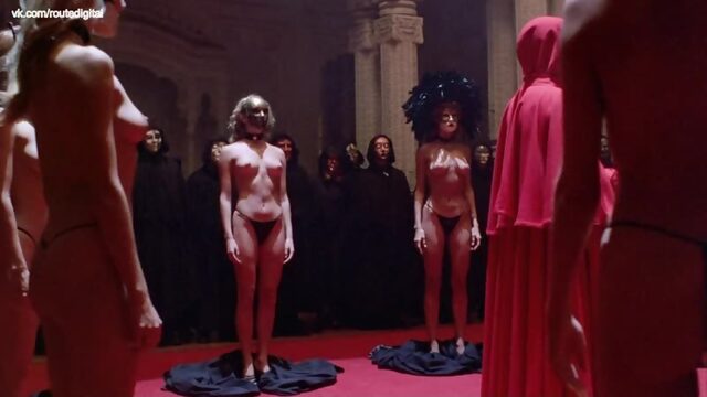 Nicole Kidman, Abigail Good, Julienne Davis, Kate Charman, Vinessa Shaw Nude - Eyes Wide Shut (1999) С широко закрытыми глазами