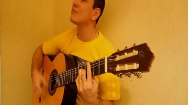 Восьмиклассница на гитаре. Fingerstyle guitar cover.