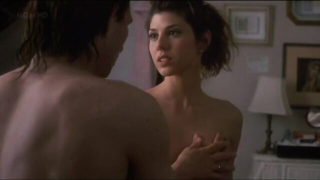 Мариса Томей Голая - Marisa Tomei Nude - 1993 Untamed Heart - 1993 Дикое сердце